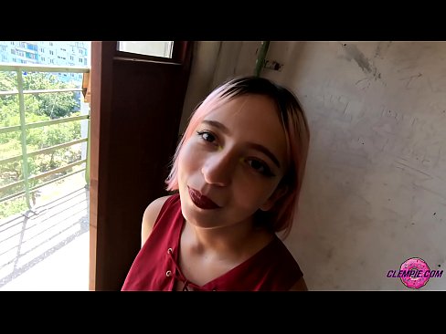 ❤️ Nemandi Sensual sýgur ókunnugan í úthafinu - Ásamt andliti hans ☑ Klám á is.91sexy.top ❌️